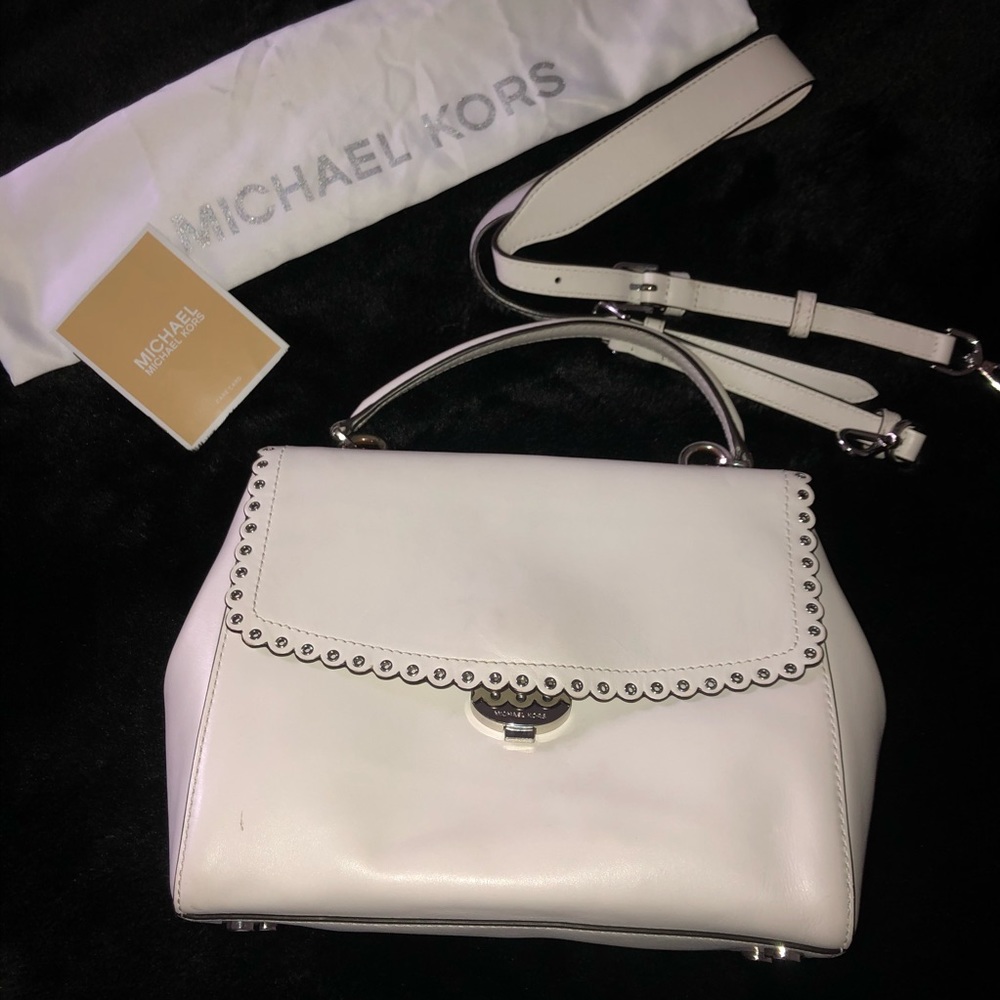 Michael Kors purse crossbody